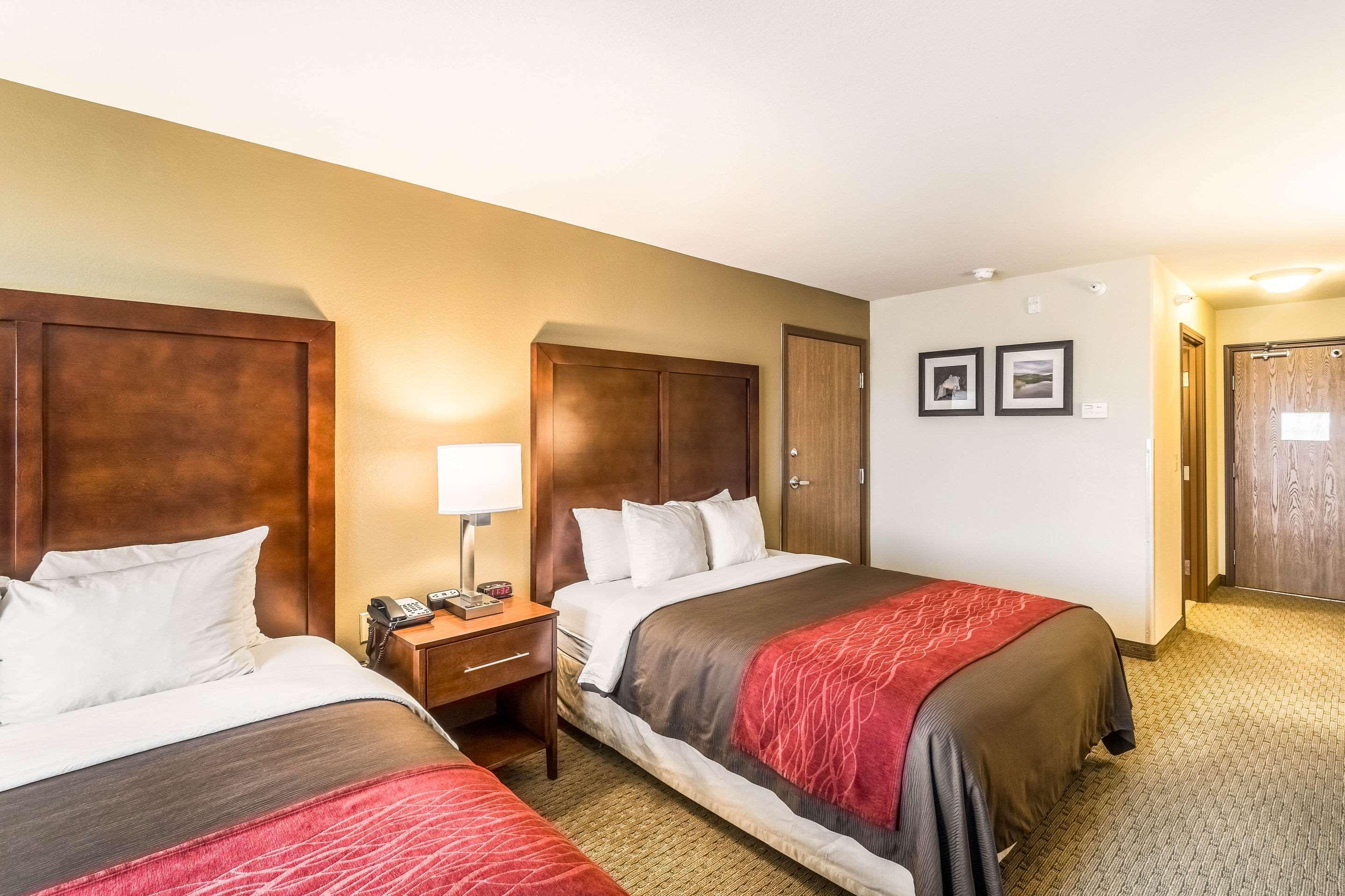 Comfort Inn & Suites Rifle Bagian luar foto