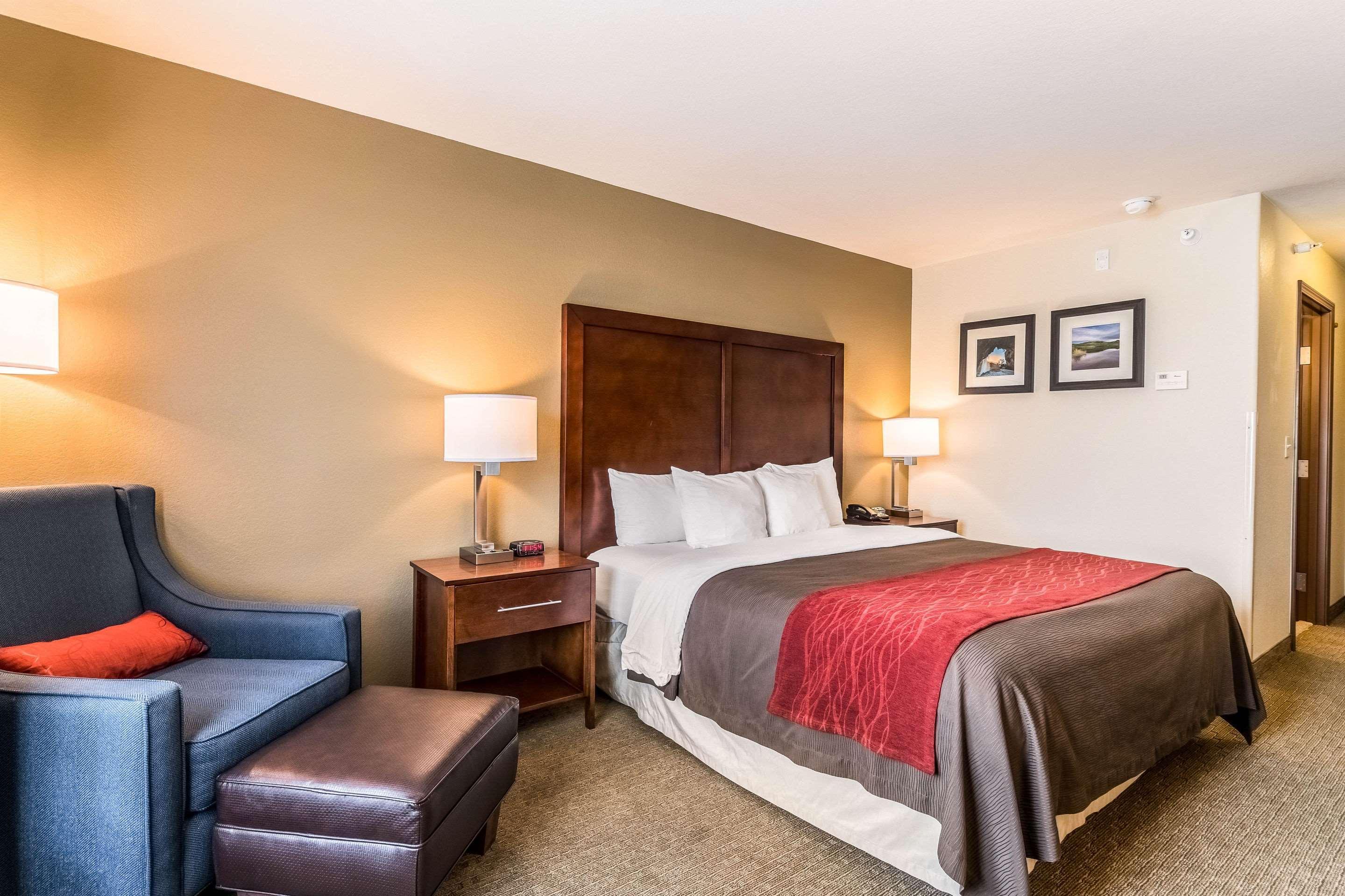 Comfort Inn & Suites Rifle Bagian luar foto